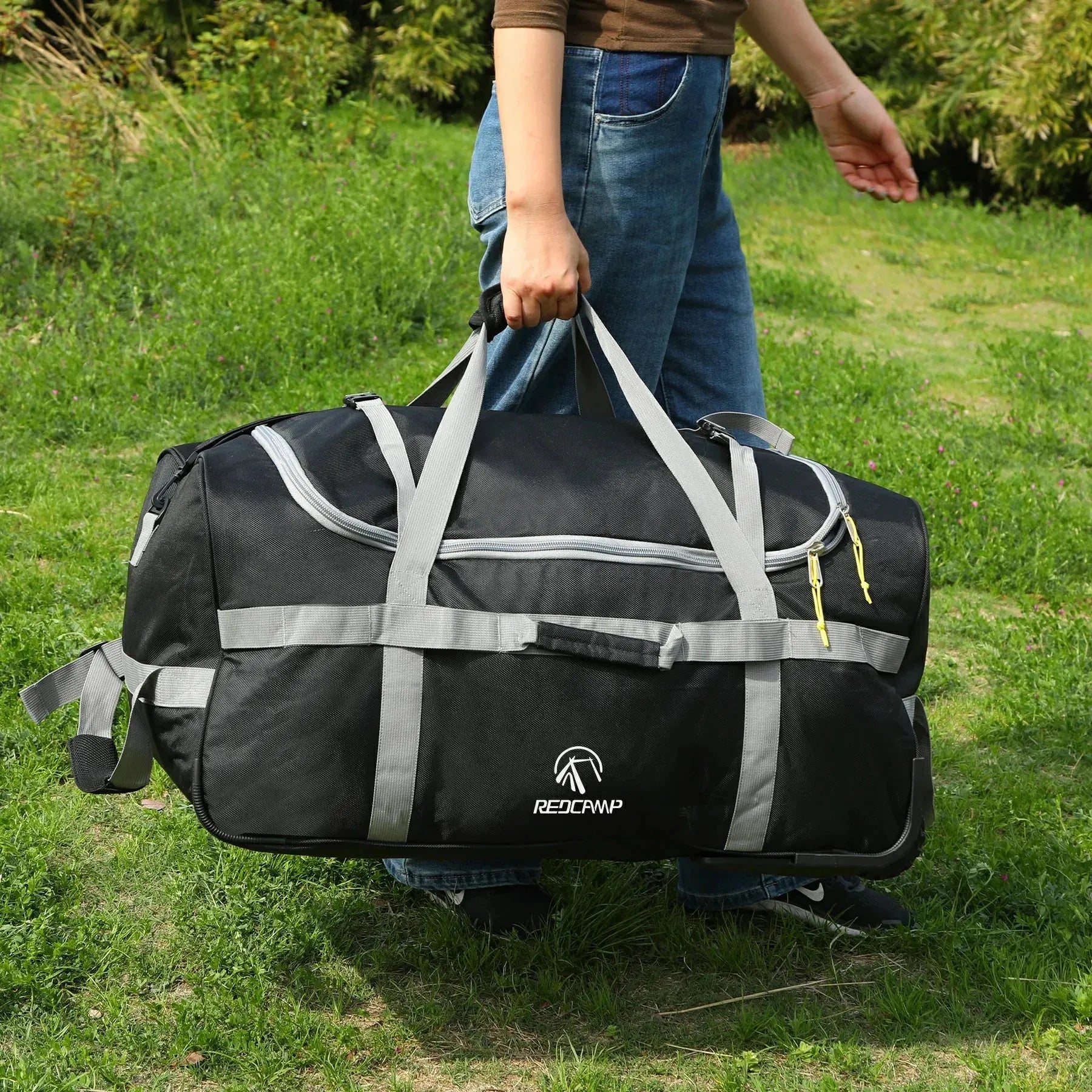 Foldable wheeled duffel bag shop