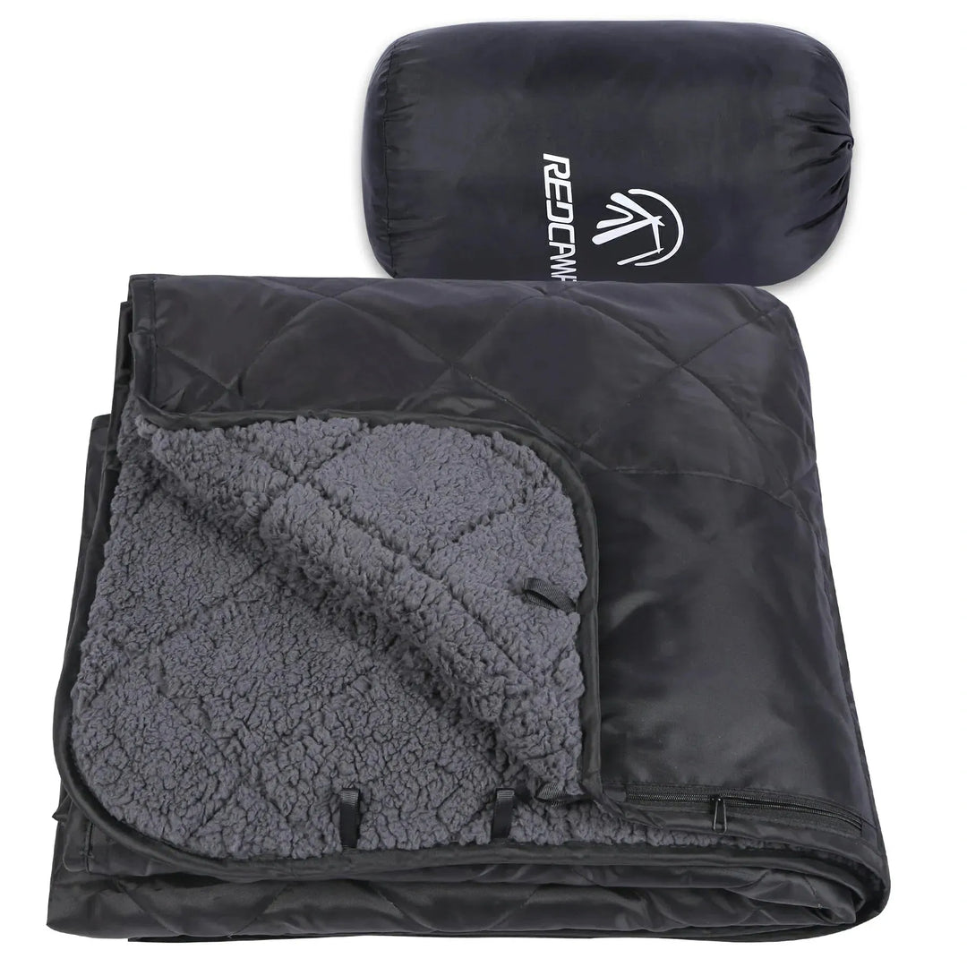 Waterproof Stadium Blanket with Sherpa Lining - Redcamp