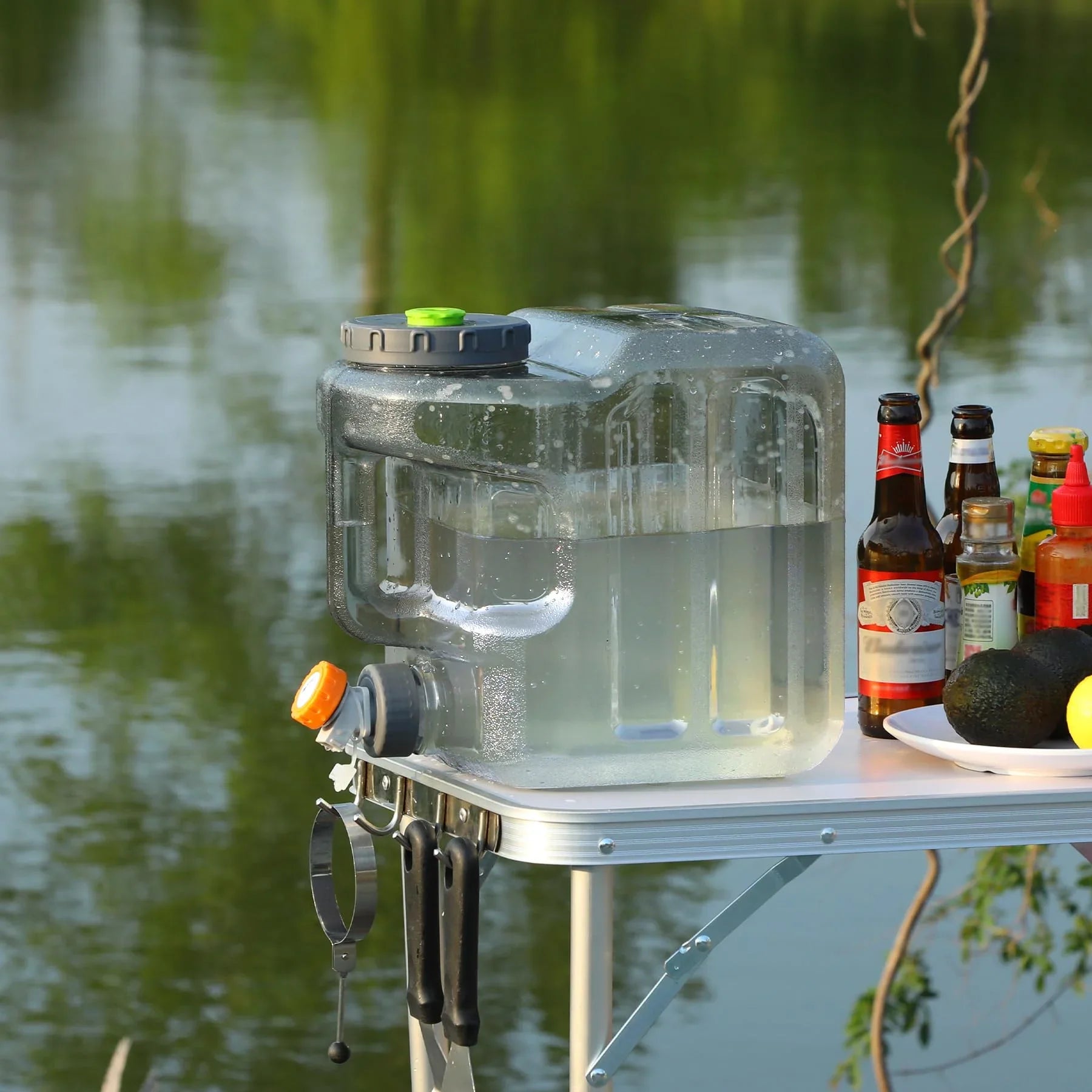 Portable Water Storage Tank with Adjustable Spigot - Food Grade PC